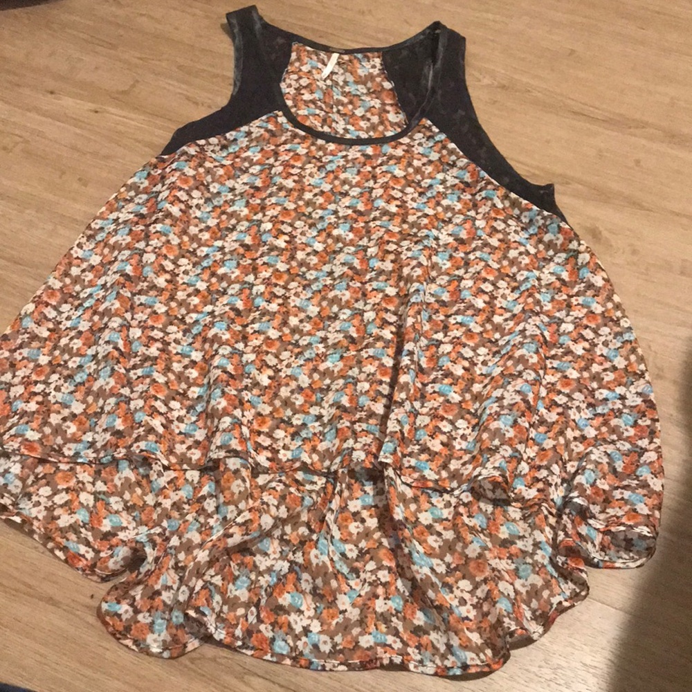 VINTAGE Free People Floral & Lace tunic